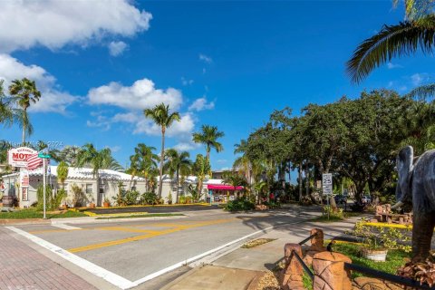 Hotel in Hollywood, Florida № 1207187 - photo 7