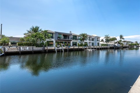 Villa ou maison à vendre à Lighthouse Point, Floride: 4 chambres, 188.31 m2 № 1207189 - photo 15