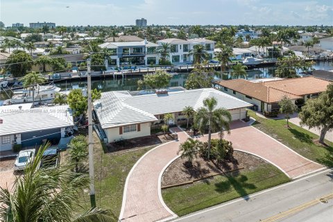 Villa ou maison à vendre à Lighthouse Point, Floride: 4 chambres, 188.31 m2 № 1207189 - photo 19