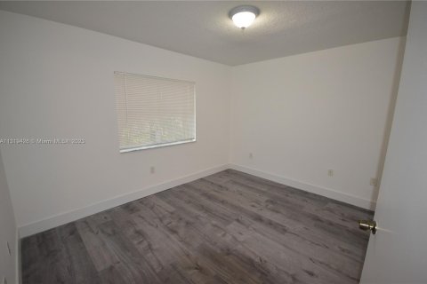 Condominio en venta en Homestead, Florida, 2 dormitorios, 76.37 m2 № 701480 - foto 8