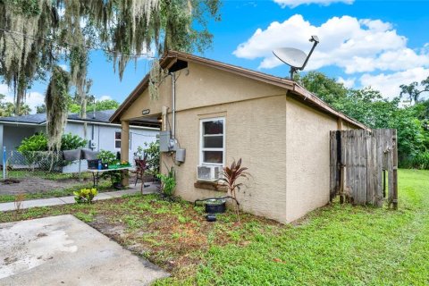 Villa ou maison à vendre à DeLand, Floride: 2 chambres, 52.03 m2 № 1355903 - photo 2