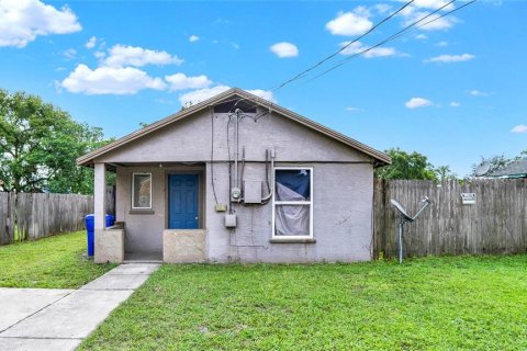 Casa en venta en DeLand, Florida, 2 dormitorios, 52.03 m2 № 1355902 - foto 1