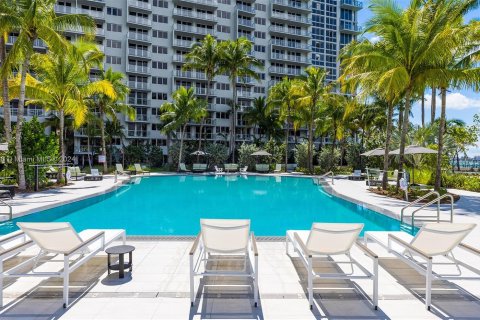 Apartamento en alquiler en Miami Beach, Florida, 1 dormitorio, 103.96 m2 № 1345153 - foto 14