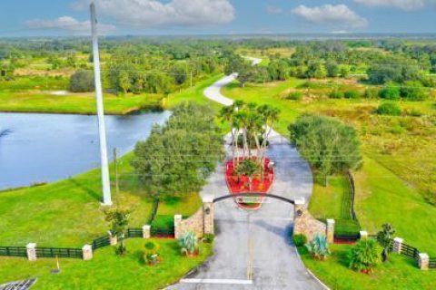 Land in Okeechobee, Florida № 940897 - photo 29