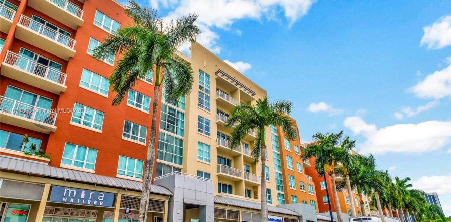 Condo in Miami, Florida, 1 bedroom  № 1358710