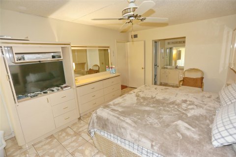 Copropriété à vendre à Lauderhill, Floride: 2 chambres, 99.41 m2 № 1223144 - photo 10