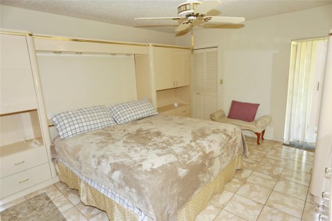 Copropriété à vendre à Lauderhill, Floride: 2 chambres, 99.41 m2 № 1223144 - photo 13