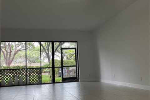 Condominio en venta en Sunrise, Florida, 2 dormitorios, 110.55 m2 № 1080490 - foto 10