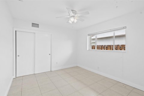 Villa ou maison à vendre à Wilton Manors, Floride: 3 chambres, 198.81 m2 № 1179774 - photo 7