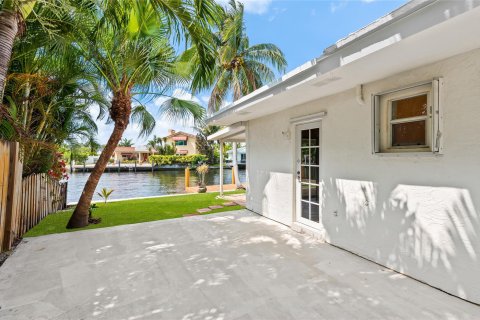 Villa ou maison à vendre à Wilton Manors, Floride: 3 chambres, 198.81 m2 № 1179774 - photo 2