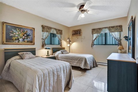 Condo in Miami, Florida, 2 bedrooms  № 1316165 - photo 20