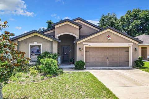 Villa ou maison à vendre à DeLand, Floride: 4 chambres, 176.51 m2 № 1256367 - photo 1