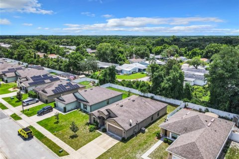 Villa ou maison à vendre à DeLand, Floride: 4 chambres, 176.51 m2 № 1256367 - photo 2