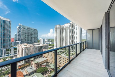 Condominio en alquiler en Miami, Florida, 1 dormitorio, 89.65 m2 № 1347913 - foto 5