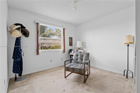 Casa en venta en Pembroke Pines, Florida, 4 dormitorios, 138.8 m2 № 1329119 - foto 10