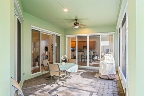 House in Vero Beach, Florida 3 bedrooms, 269.51 sq.m. № 488823 - photo 13