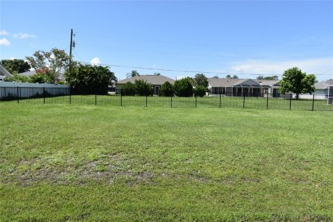 Terreno en venta en Port Charlotte, Florida № 1289403 - foto 4