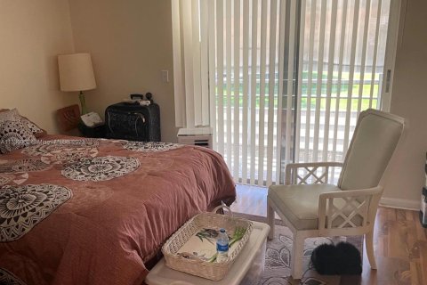 Copropriété à vendre à West Palm Beach, Floride: 1 chambre, 52.95 m2 № 271195 - photo 2