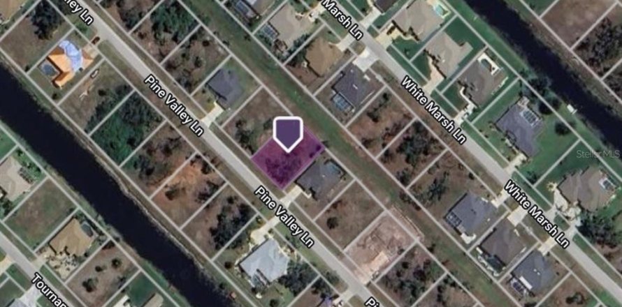 Land in Rotonda, Florida № 1191158