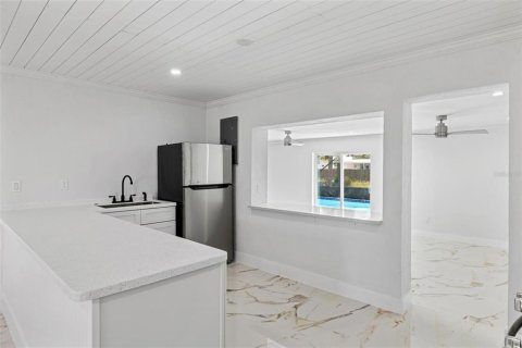 Casa en venta en Port Charlotte, Florida, 4 dormitorios, 173.54 m2 № 1137553 - foto 6