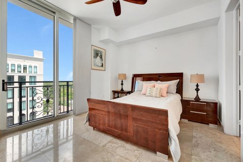 Copropriété à vendre à Coral Gables, Floride: 2 chambres, 104.79 m2 № 1142269 - photo 13
