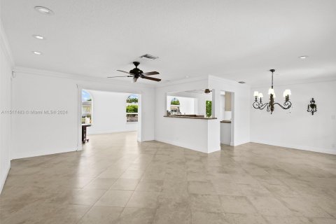 House in Fort Lauderdale, Florida 3 bedrooms, 209.4 sq.m. № 958521 - photo 3