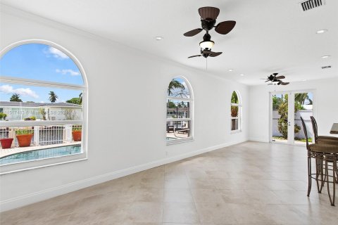 House in Fort Lauderdale, Florida 3 bedrooms, 209.4 sq.m. № 958521 - photo 7