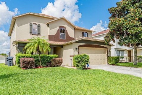 House in Davenport, Florida 3 bedrooms, 216.46 sq.m. № 1351105 - photo 2