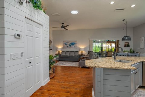 Casa en venta en Winter Haven, Florida, 3 dormitorios, 156.73 m2 № 1351139 - foto 10