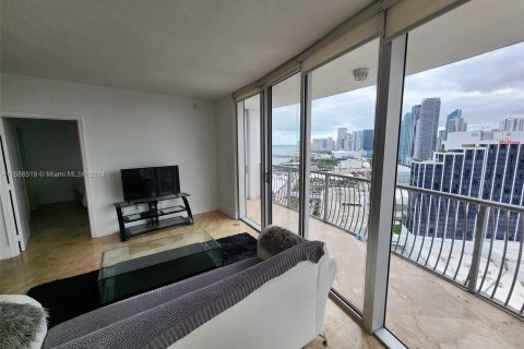 Copropriété à vendre à Miami, Floride: 2 chambres, 97.36 m2 № 1181253 - photo 1