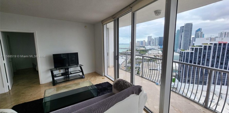 Condo in Miami, Florida, 2 bedrooms  № 1181253