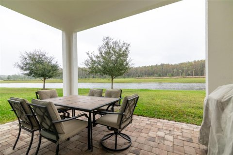 Villa ou maison à vendre à Wesley Chapel, Floride: 2 chambres, 172.89 m2 № 855649 - photo 5