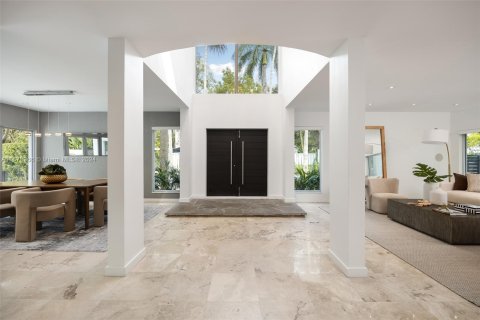 Casa en venta en Miami, Florida, 4 dormitorios, 300.72 m2 № 1410891 - foto 4