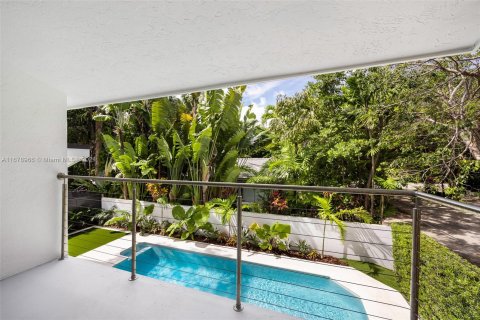 Casa en venta en Miami, Florida, 4 dormitorios, 300.72 m2 № 1410891 - foto 27