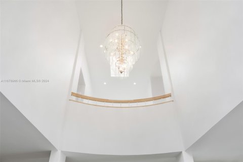 Casa en venta en Miami, Florida, 4 dormitorios, 300.72 m2 № 1410891 - foto 7