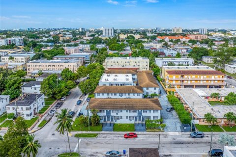 Propiedad comercial en venta en Miami, Florida № 1441621 - foto 16