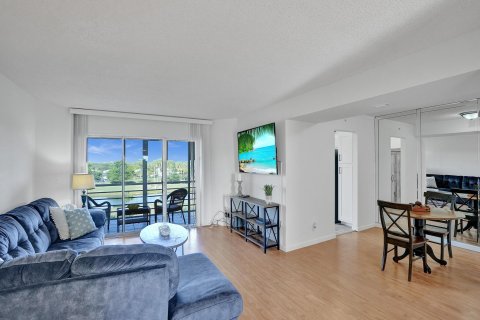 Copropriété à vendre à Lake Worth, Floride: 2 chambres, 101.26 m2 № 883362 - photo 16