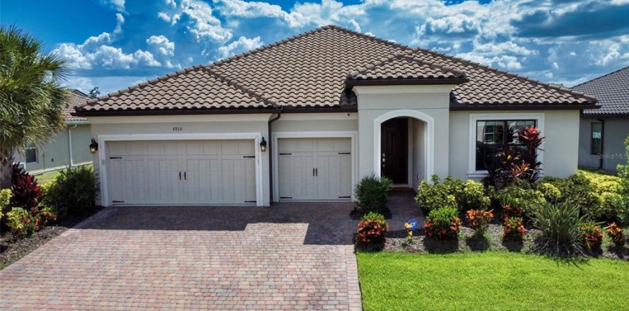 Villa ou maison à BELLALAGO à Kissimmee, Floride 4 chambres, 253.34 m2 № 1313521