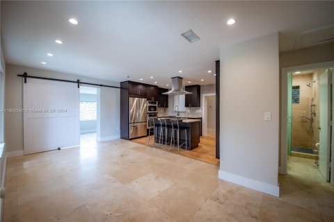 Villa ou maison à vendre à Hialeah, Floride: 4 chambres, 233.28 m2 № 1372469 - photo 29