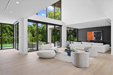 Villa ou maison à vendre à Miami Beach, Floride: 5 chambres, 444.17 m2 № 1372468 - photo 30