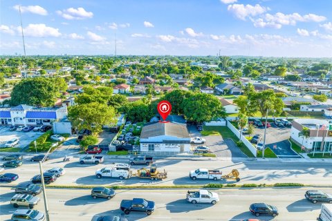 Immobilier commercial à vendre à West Park, Floride № 818331 - photo 24