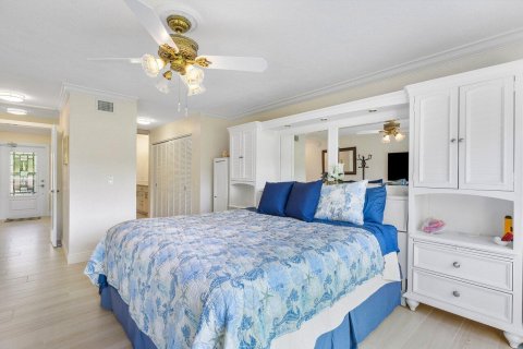 Condo in Boynton Beach, Florida, 2 bedrooms  № 1178438 - photo 17