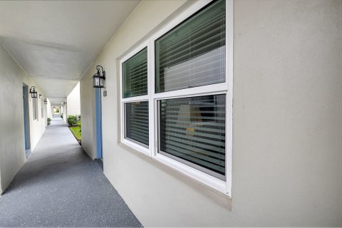 Copropriété à vendre à Delray Beach, Floride: 2 chambres, 85.47 m2 № 1005136 - photo 4