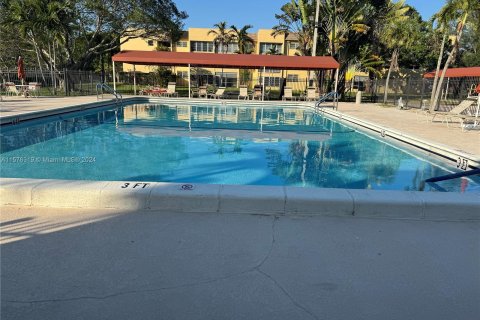 Copropriété à vendre à Tamarac, Floride: 2 chambres, 99.41 m2 № 1160571 - photo 21