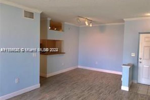 Condominio en venta en Sunny Isles Beach, Florida, 1 dormitorio, 66.43 m2 № 1160568 - foto 8