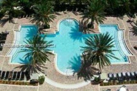 Copropriété à vendre à Sunny Isles Beach, Floride: 1 chambre, 66.43 m2 № 1160568 - photo 22