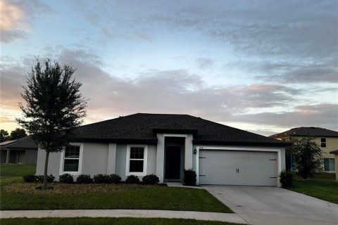 Casa en venta en Tavares, Florida, 3 dormitorios, 117.99 m2 № 1382240 - foto 1