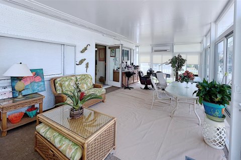 Villa ou maison à vendre à Dania Beach, Floride: 2 chambres, 174.84 m2 № 1188698 - photo 10