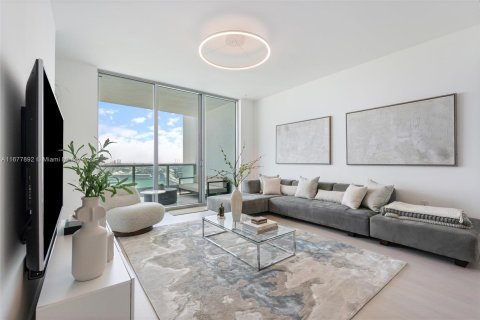 Condominio en venta en Miami, Florida, 2 dormitorios, 159.05 m2 № 1428464 - foto 5