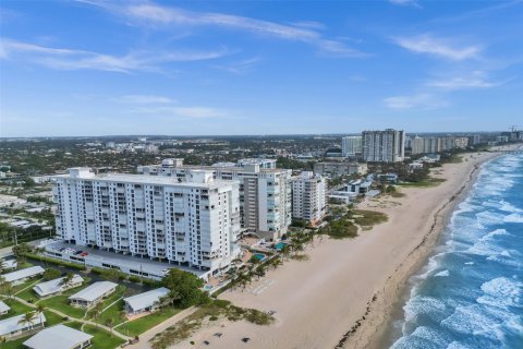 Copropriété à vendre à Pompano Beach, Floride: 2 chambres, 141.21 m2 № 1178392 - photo 2